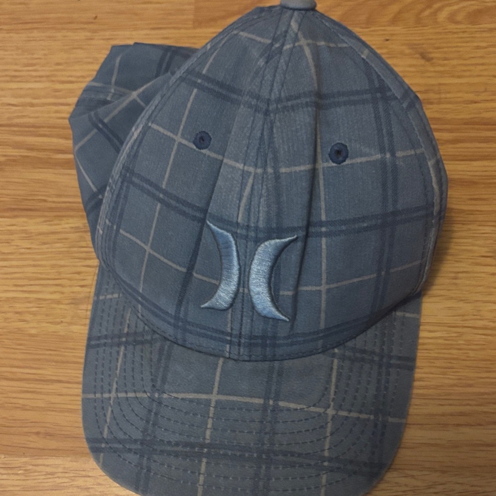 Hurley Navy Checkered Men's Hat
